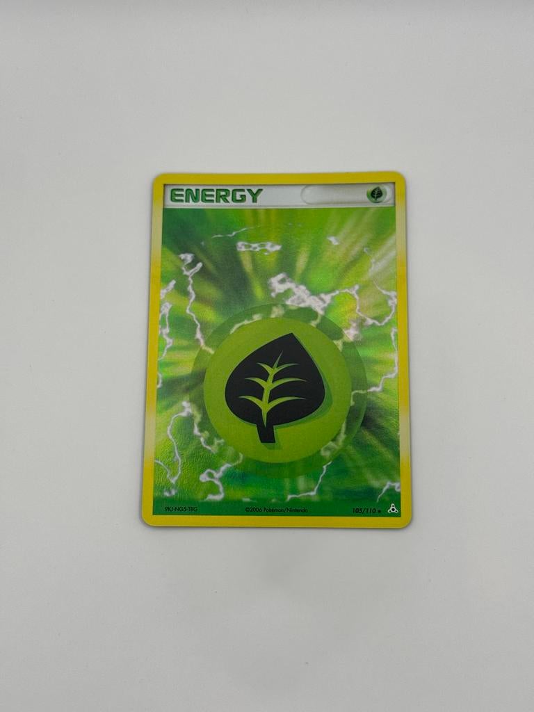 Grass Energy, 103/110, EX Holon Phantoms, Reverse Holo, NM/M, Ophalen of Verzenden, Zo goed als nieuw, Losse kaart, Foil