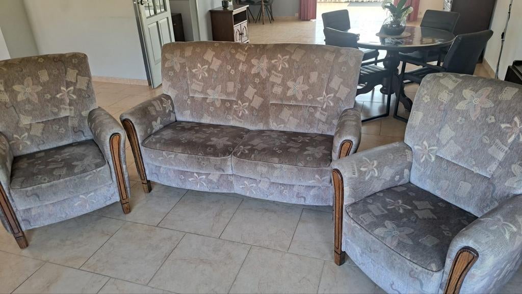 Senioren bankstel, Ophalen, Zo goed als nieuw