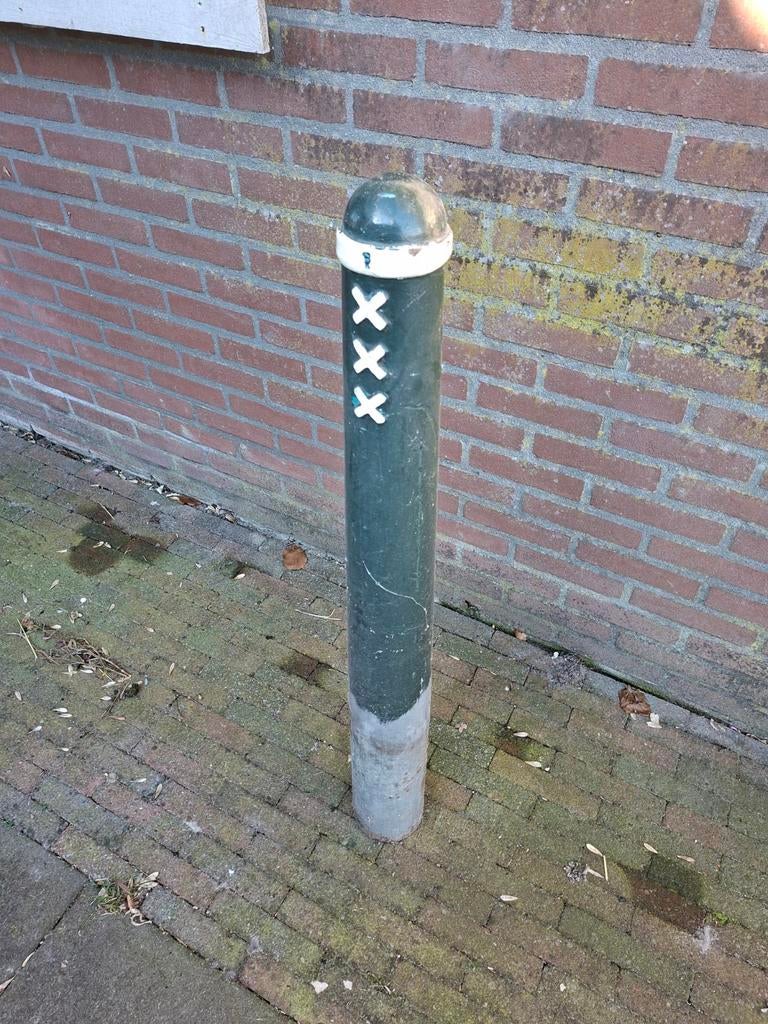 Amsterdams paaltje, 105 cm hoog, Ophalen