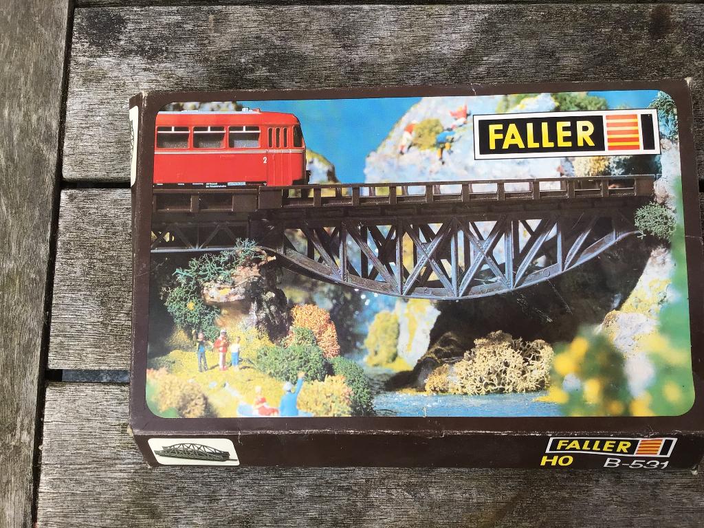 Faller  brugdeel B 531 nieuw., Hobby en Vrije tijd, Overige merken, Gelijkstroom of Wisselstroom, Brug, Tunnel of Gebouw, Nieuw