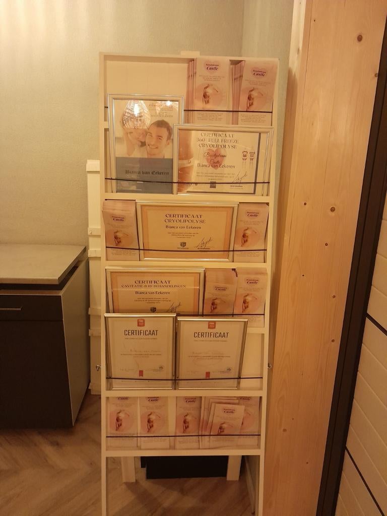 Riviera Maison tijdschriften postcards rek display, Ophalen, Zo goed als nieuw