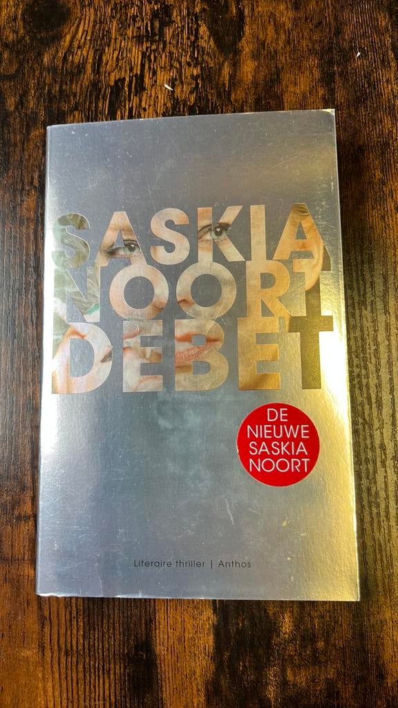 Saskia Noort - Debet, Ophalen of Verzenden, Zo goed als nieuw, Saskia Noort