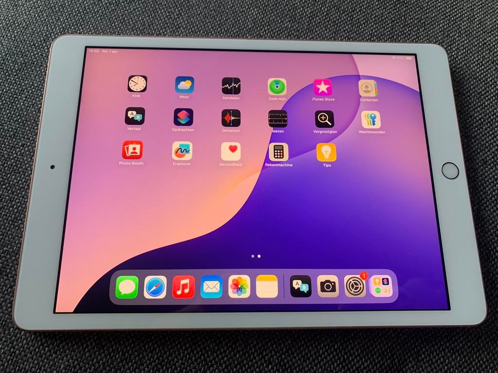 Als Nieuw: Apple iPad 8e generatie 10.2 inch 32gb Goud, Computers en Software, Apple iPads, 32 GB, Apple iPad, Zo goed als nieuw
