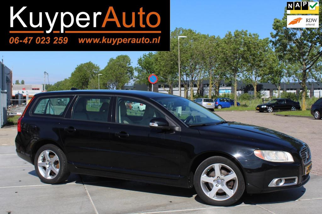 Volvo V70 2.0D Momentum navi leder lm volledig onderhouden, Voorwielaandrijving, 136 pk, Gebruikt, 4 cilinders