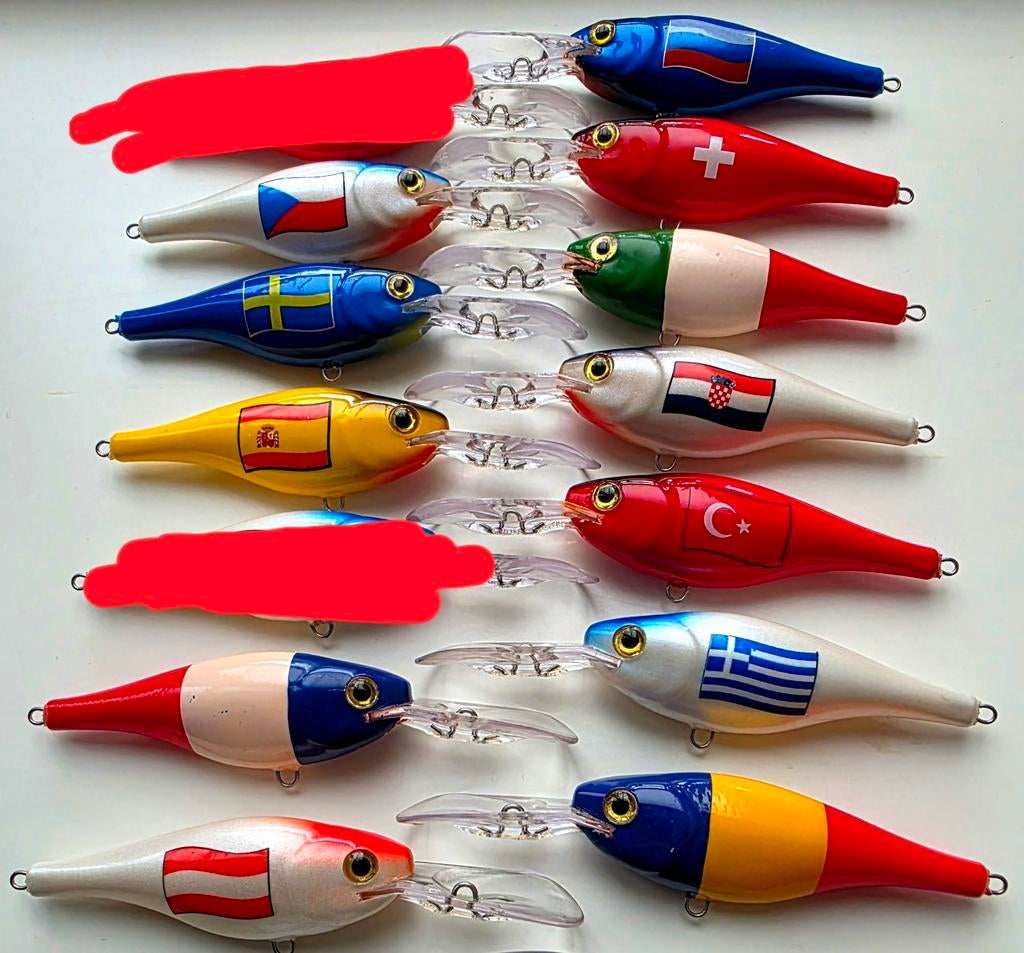 12 Rapala shad rap plugjes verschillende landen, Ophalen of Verzenden, Zo goed als nieuw, Overige typen