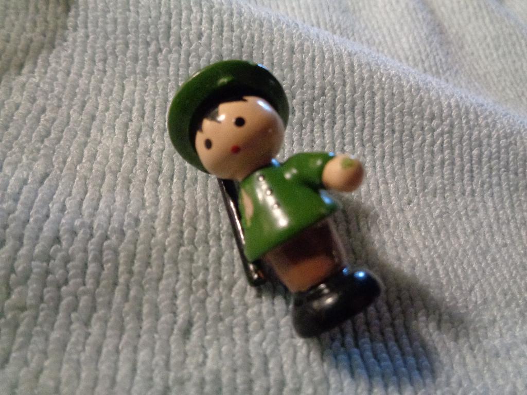 houten jagen voor kerstdorp 4 cm hoog, Ophalen of Verzenden, Nieuw