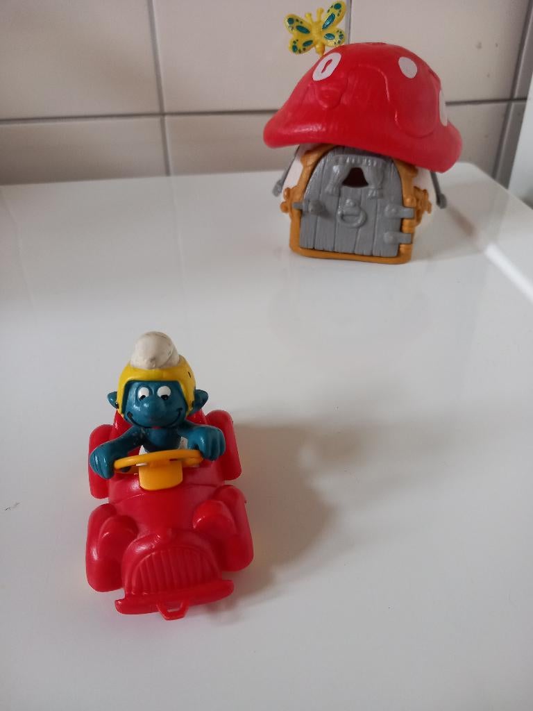 40210 Autorijder Smurf (Nijmegen oost), Ophalen of Verzenden, Zo goed als nieuw, Overige Smurfen, Poppetje, Figuurtje of Knuffel