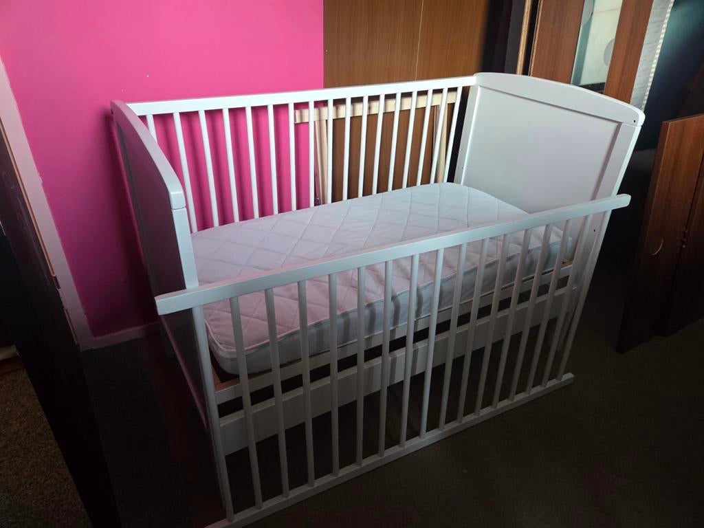 Babyledikantje van Van Asten met uitneembare zijkant, Ophalen, Gebruikt, Ledikant