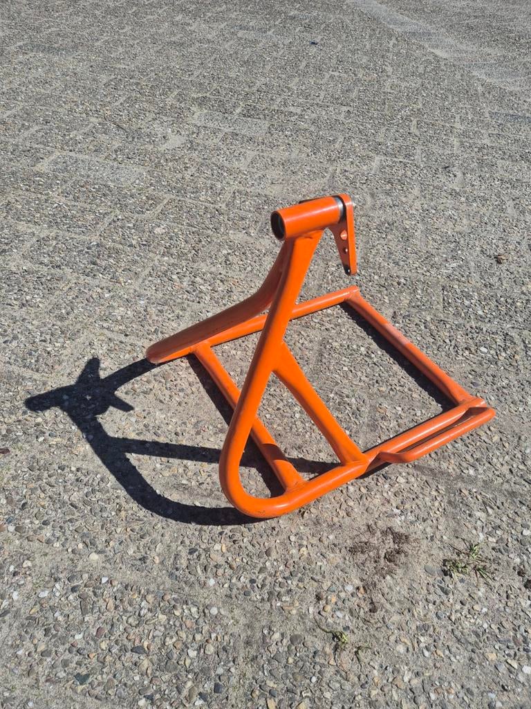 Bokstandaard voor scooters - Yamaha Aerox Minarelli blok, Ophalen of Verzenden, Zo goed als nieuw