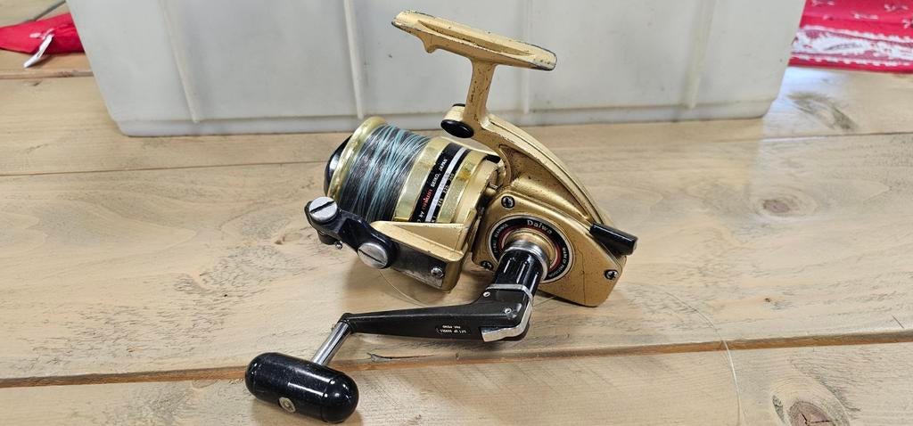 2 X DAIWA GS 9M WERPMOLEN, Ophalen of Verzenden, Gebruikt, Molen