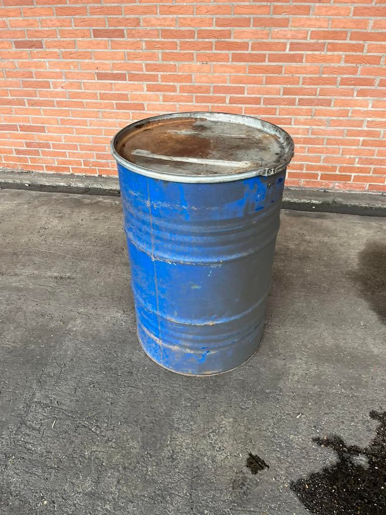 200 liter vaten., Tuin en Terras, Vuurkorven, Ophalen of Verzenden, Zo goed als nieuw