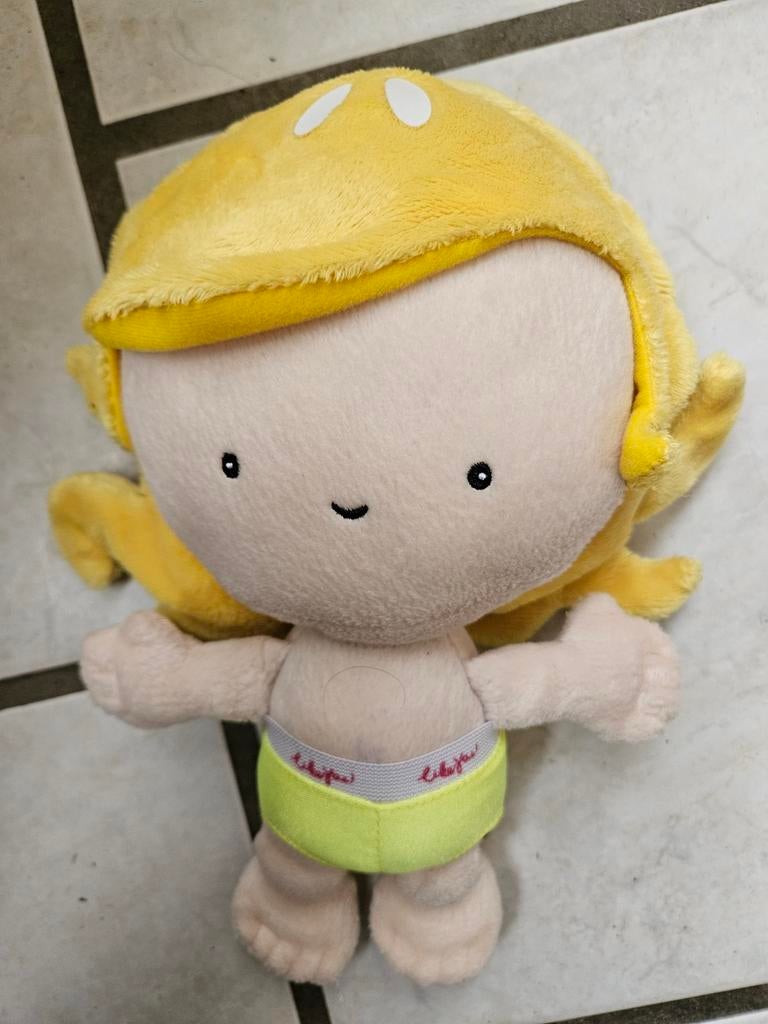 Nieuwe knuffelpop van Dushi, Ophalen of Verzenden, Nieuw, Overige typen