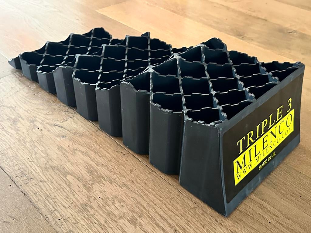 Oprijblokken camper, Ophalen, Zo goed als nieuw