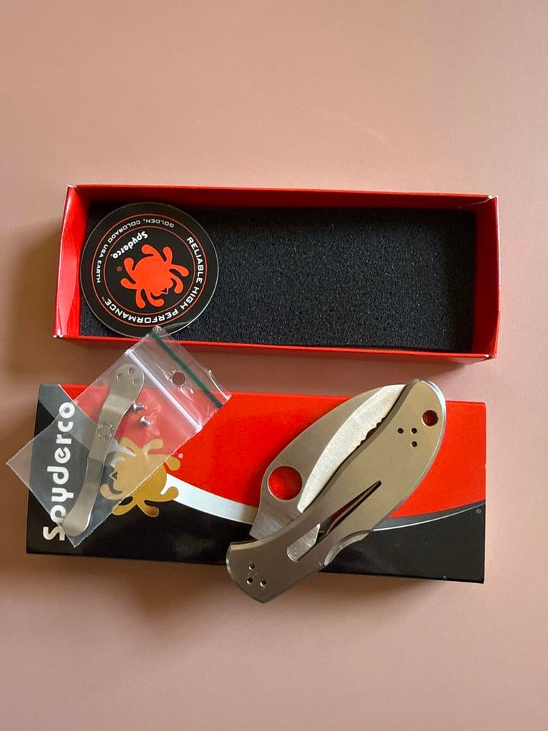 Spyderco Harpy zakmes met gekarteld lemmet, Ophalen of Verzenden