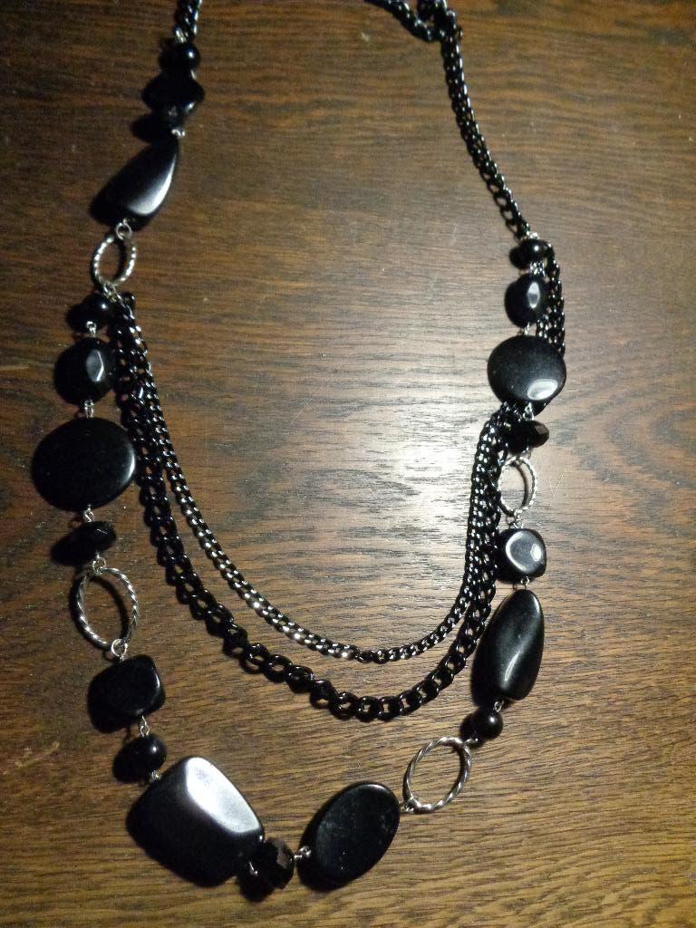 zwarte ketting  met zwarte kralen nr k 5465, Ophalen of Verzenden, Nieuw, Zwart, Overige materialen