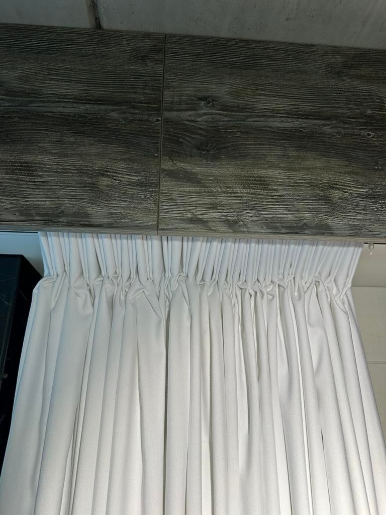 Luxe lichtdoorlatend overgordijn – Friswit met Wave-plooi, Ophalen, 200 cm of meer, Wit, Nieuw