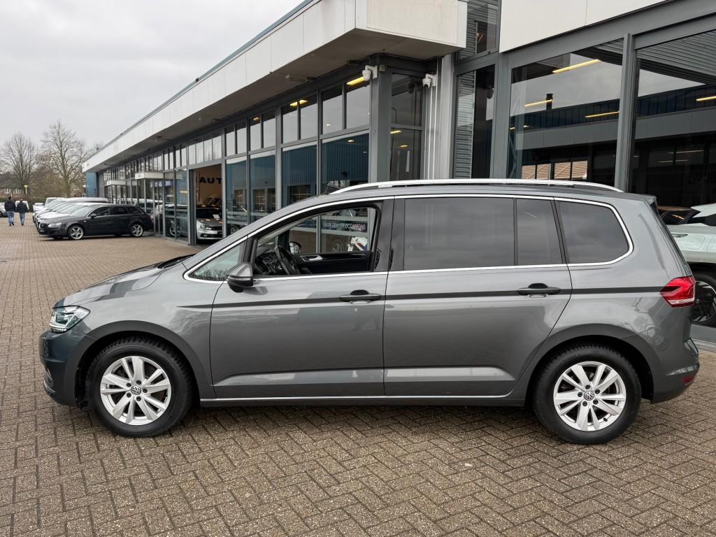 Volkswagen TOURAN 1.5 TSI AUTOMAAT 150PK HIGHLINE AIRCO-ECC, Automaat, 15 km/l, 4 cilinders, 150 pk