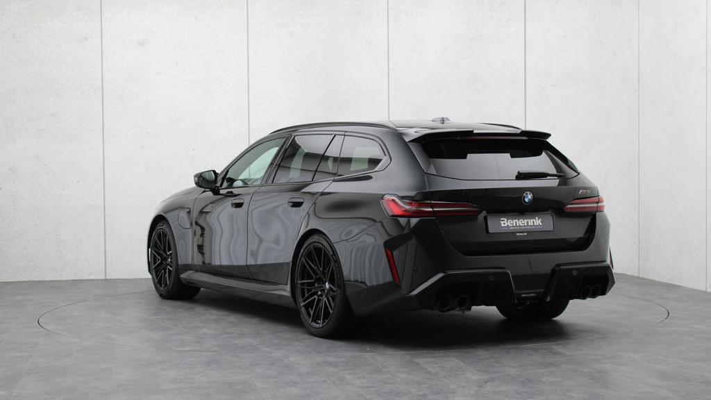 BMW M5 Touring | Ultimate Package | M Driver's Package | Sto, Auto's, BMW, 12 maanden, Gebruikt, 4395 cc, Zwart