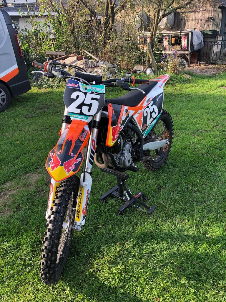 Crossmotor, Ophalen, Zo goed als nieuw