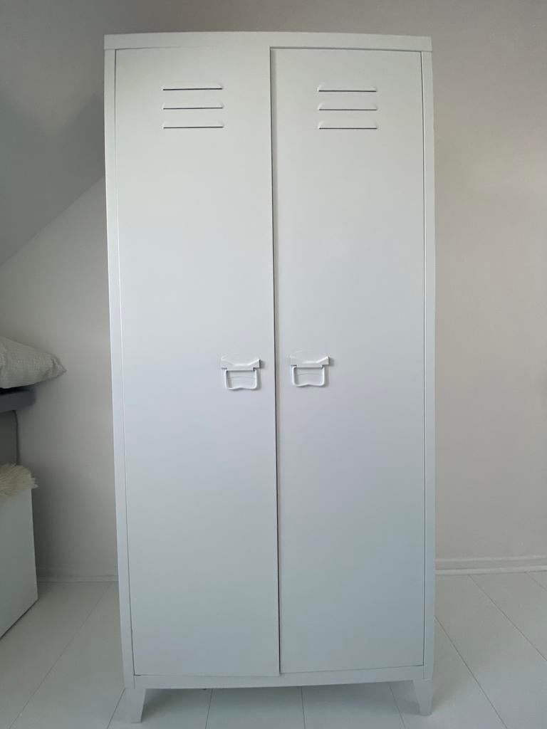 Lockerkast Leipzig wit Kwantum, Ophalen, Gebruikt, Industrieel