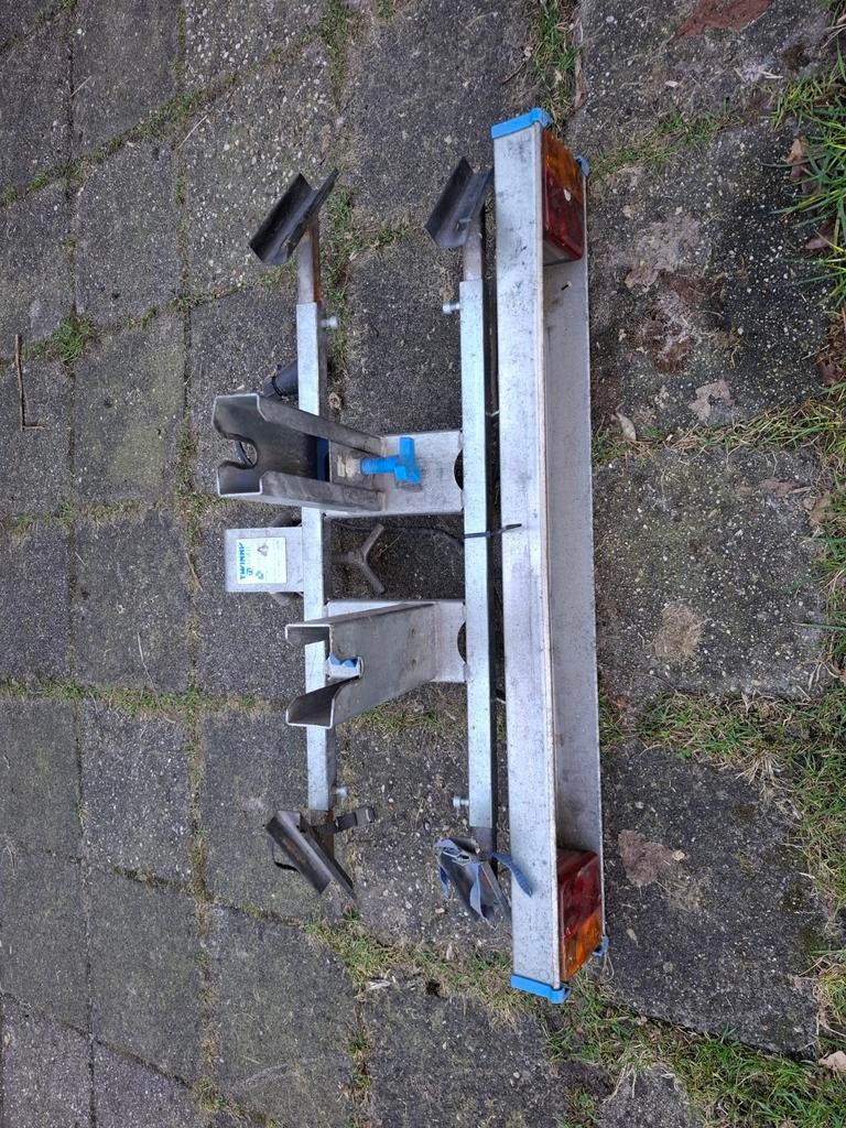 Simpele fietsendrager Twinny load 2 fietsen, Ophalen, Gebruikt, Trekhaakdrager