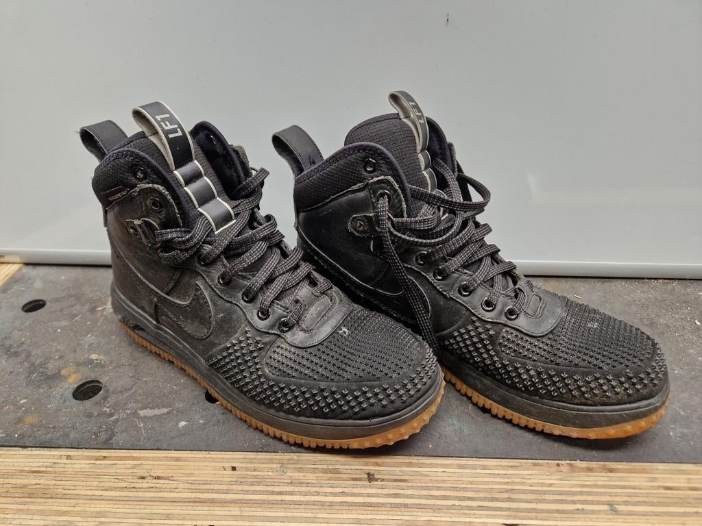 Nike lunar force maat 44, Kleding | Heren, Schoenen, Ophalen of Verzenden, Zo goed als nieuw, Zwart