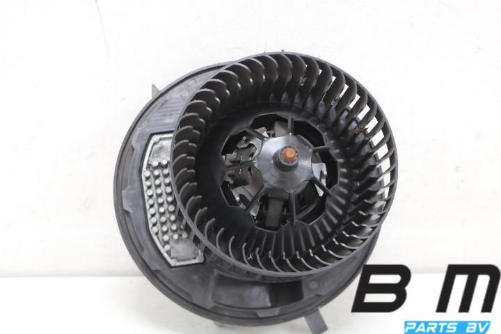 Aanjager VW Passat B8 Limo 3Q1819021A, Gebruikt