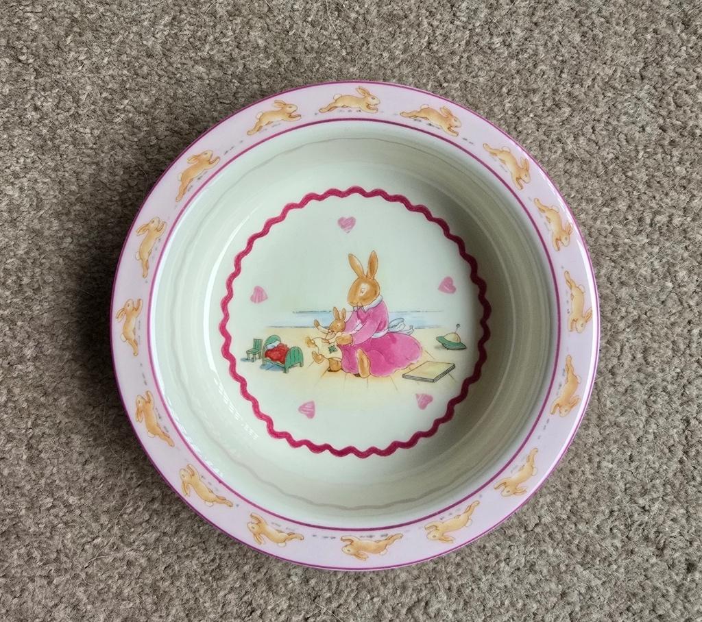 Royal Doulton Bunnykins Sweethearts porselein kom papschaal, Antiek en Kunst, Ophalen of Verzenden