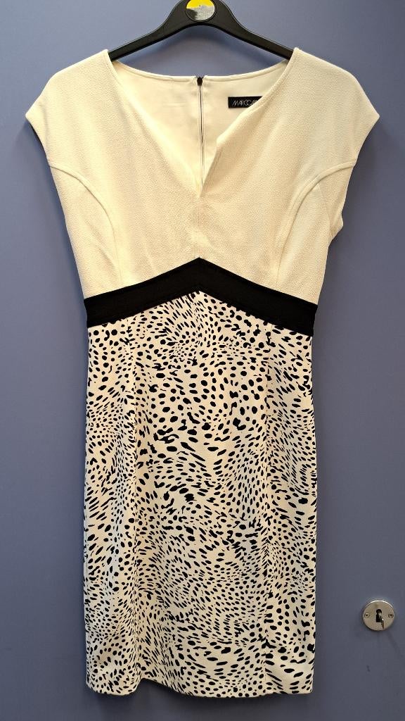 MarcCain jurk dikkere stof creme / zwart stipjes XS nr 44312, ., Zwart, Marccain, Ophalen of Verzenden
