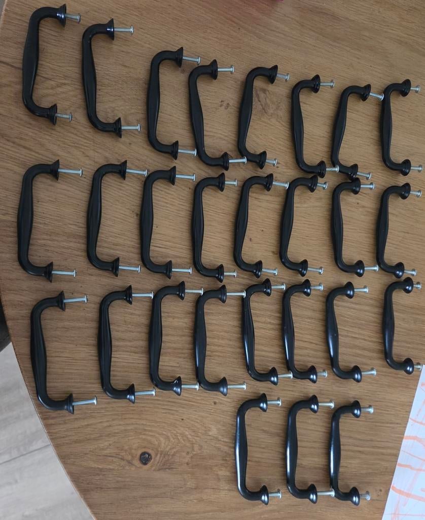 27 zwarte handgrepen (IKEA ENERYDA-stijl) incl. schroeven, Ophalen of Verzenden