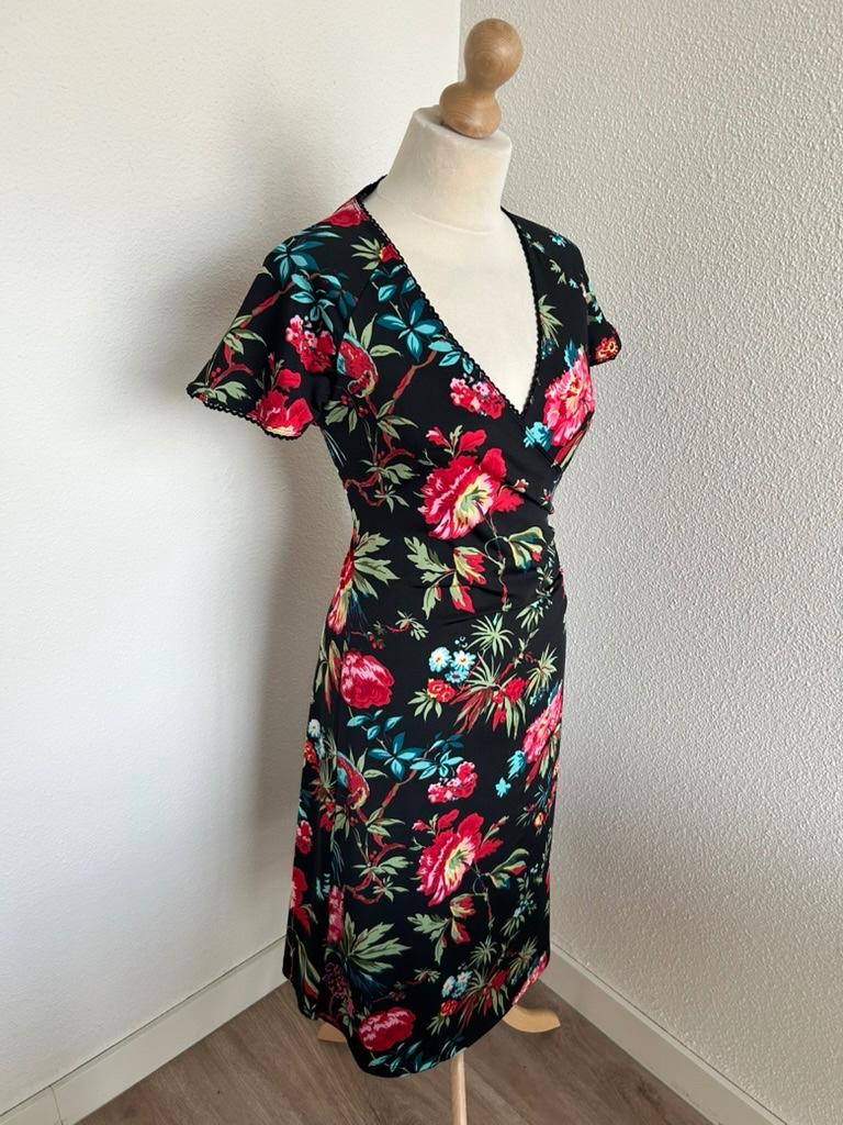 King Louie maat L prachtige bloemen crossdress jurk 3173, Zwart, Maat 42/44 (L), Ophalen of Verzenden, Zo goed als nieuw