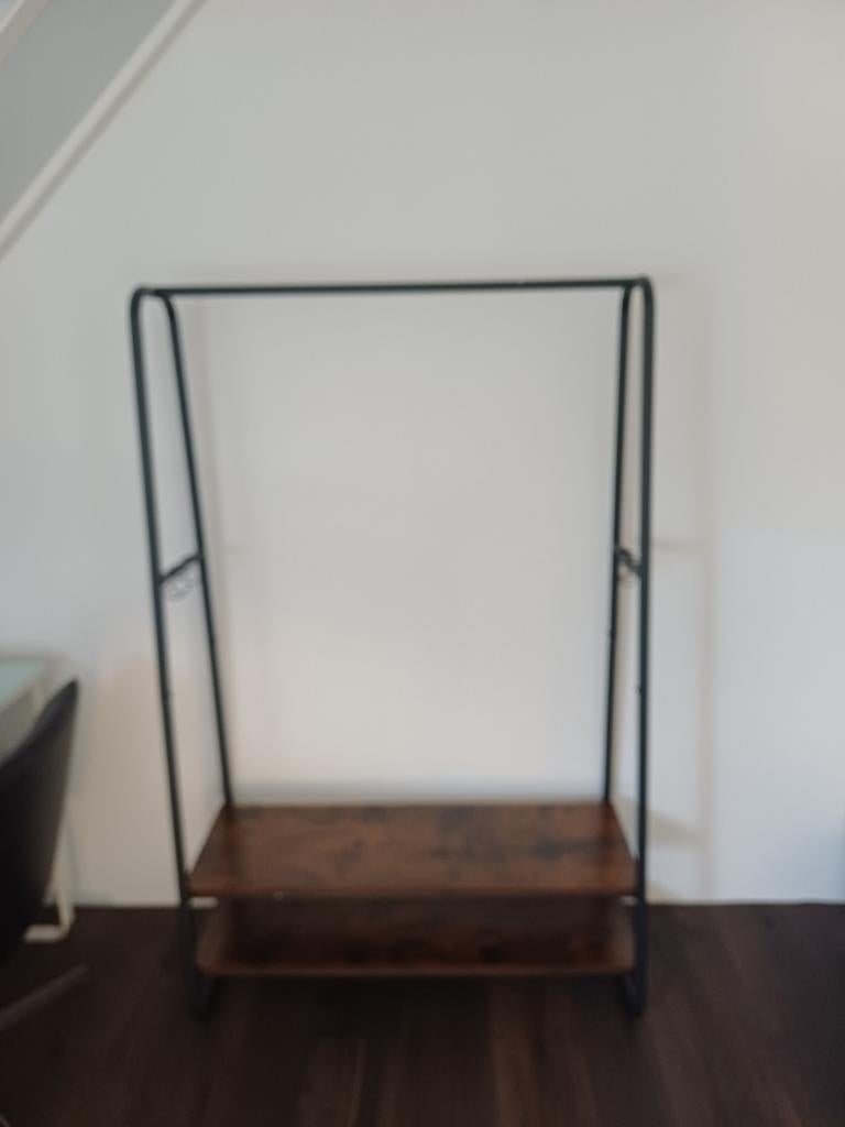 Kledingrek met houten planken en haken, Ophalen, Zo goed als nieuw