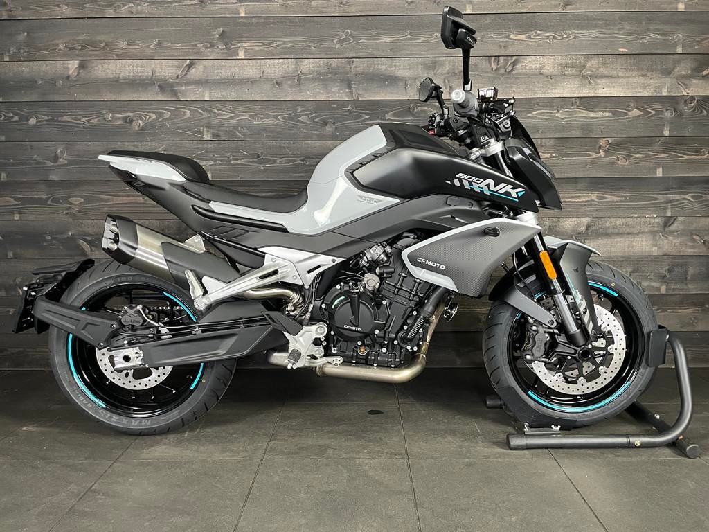 CFMOTO 800NK ADVANCED TC GREY DEMO (bj 2025), Bedrijf, Meer dan 35 kW, 799 cc, Naked bike