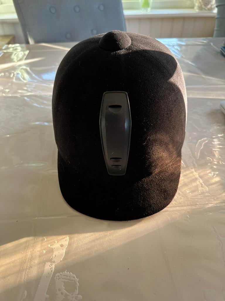 Paardrijcap zgan, Ophalen of Verzenden, Zo goed als nieuw