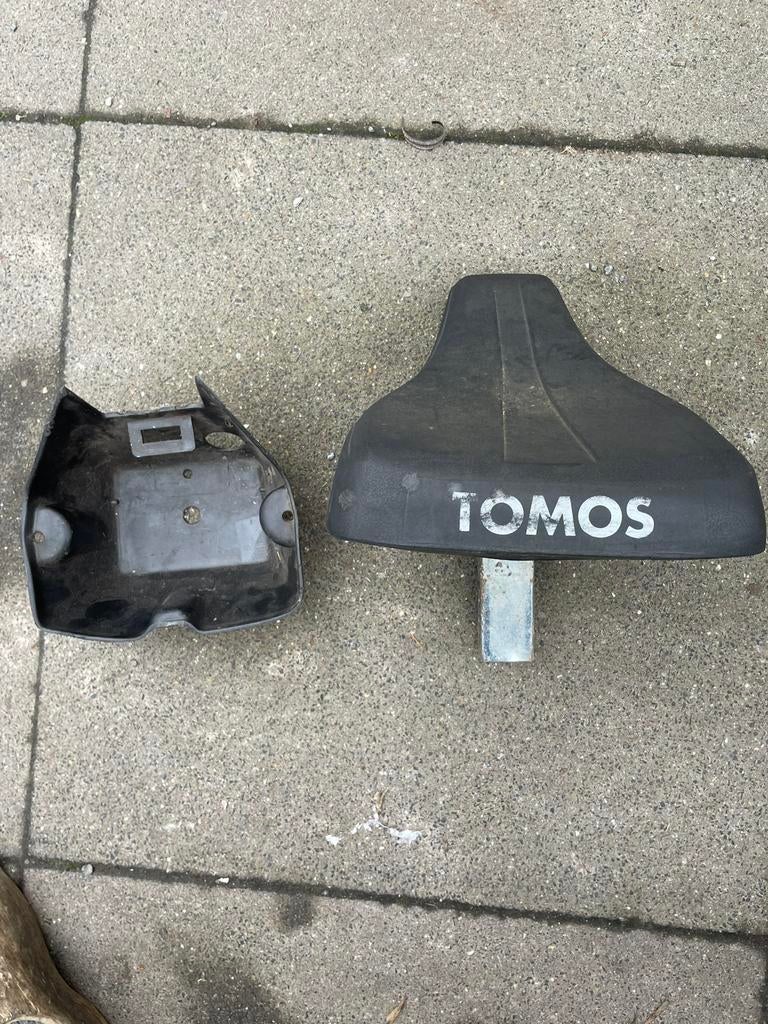 Tomos zadel met accubakje, Ophalen, Gebruikt, Zadel, Tomos