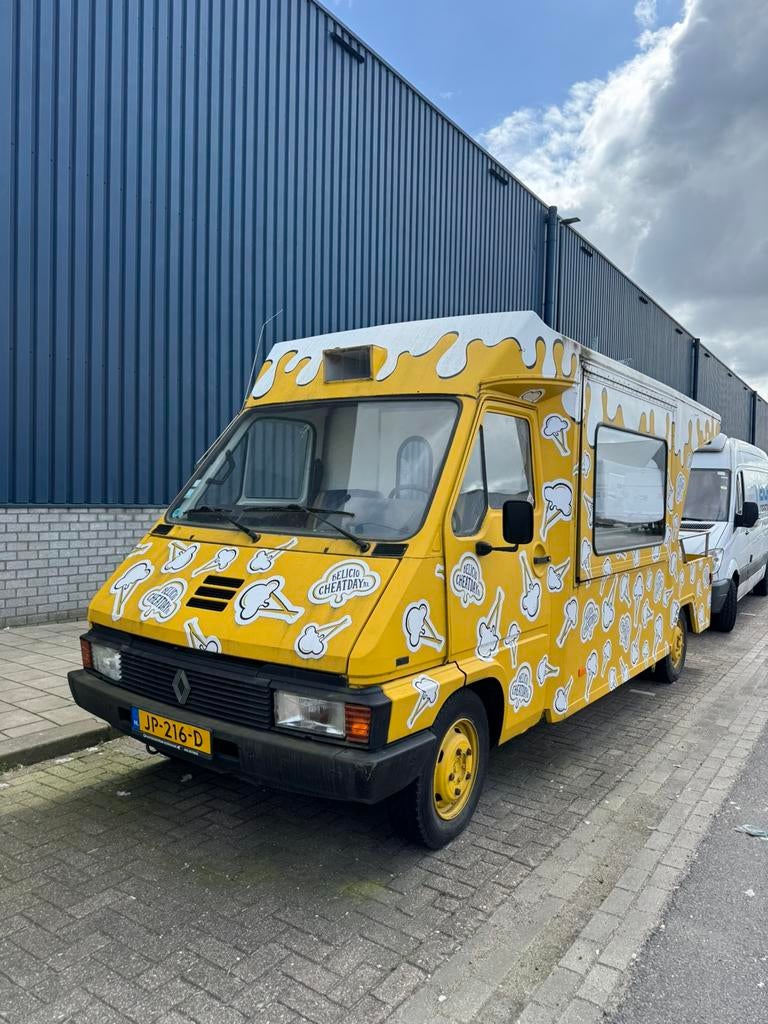 Foodtruck Oldtimer 1983 renault verkoopwagen / ijswagen, Zakelijke goederen, Partijgoederen en Retail | Verkoopwagens, Ophalen