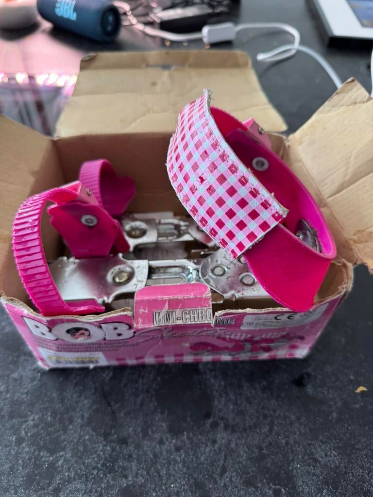 Schaatsen glij ijzers en ijshockeyschaatsen maat 33, Ophalen of Verzenden, Zo goed als nieuw