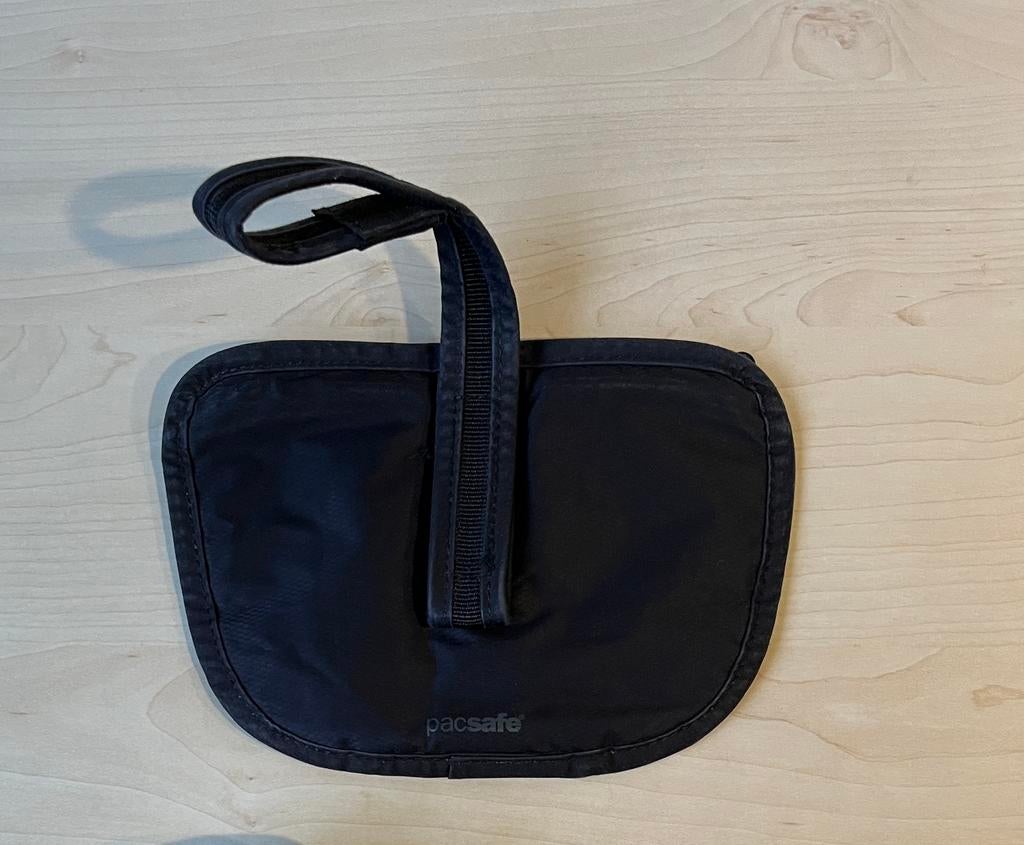 Pacsafe - zwarte Coversafe 125 Secret Belt Wallet, Ophalen of Verzenden, Zo goed als nieuw