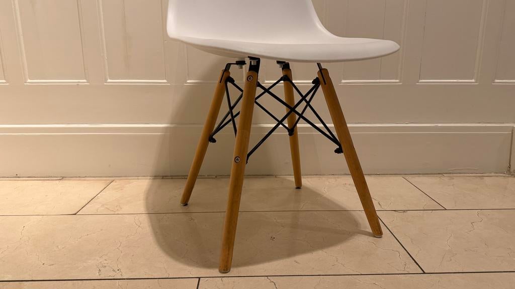 6 Design Stoelen - Wit - Setprijs!, Ophalen, Hout, Wit, Zo goed als nieuw