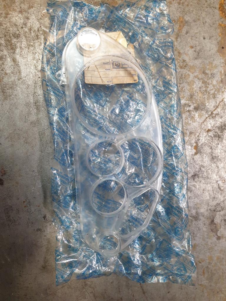 Puch/Piaggio NRG Extreme tellerglas/cockpit glas nos., Fietsen en Brommers, Ophalen of Verzenden, Nieuw, Kap, Piaggio