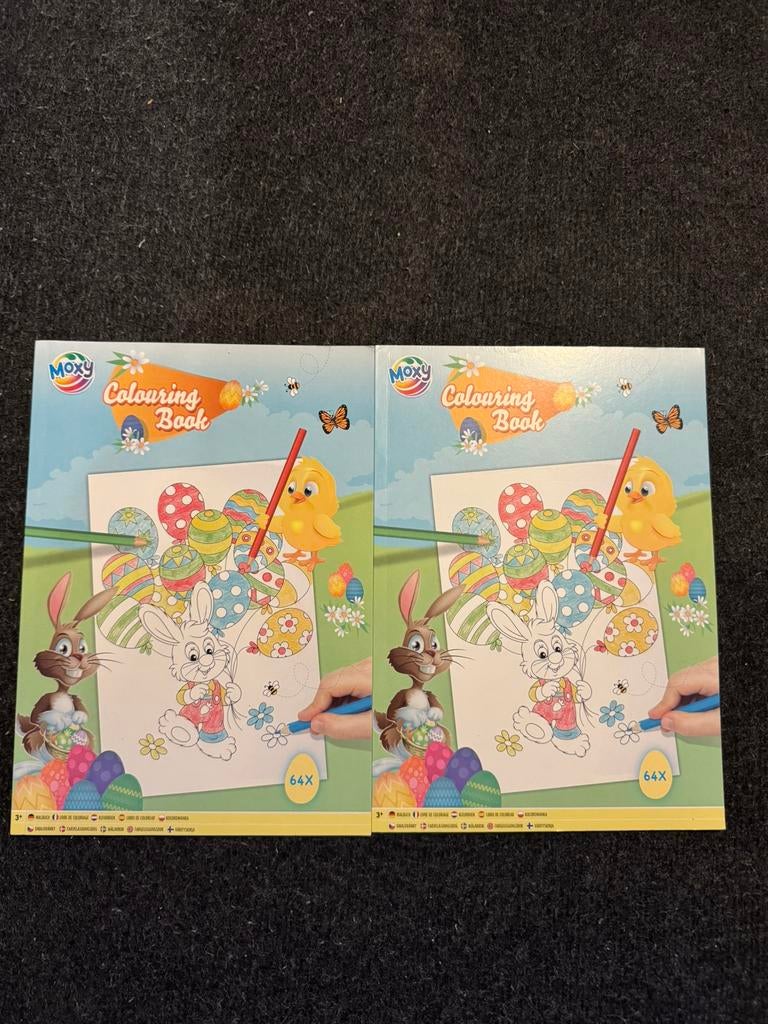 Moxy colouring book Pasen kleurboek kinderen 2 stuks, Verzenden, Zo goed als nieuw