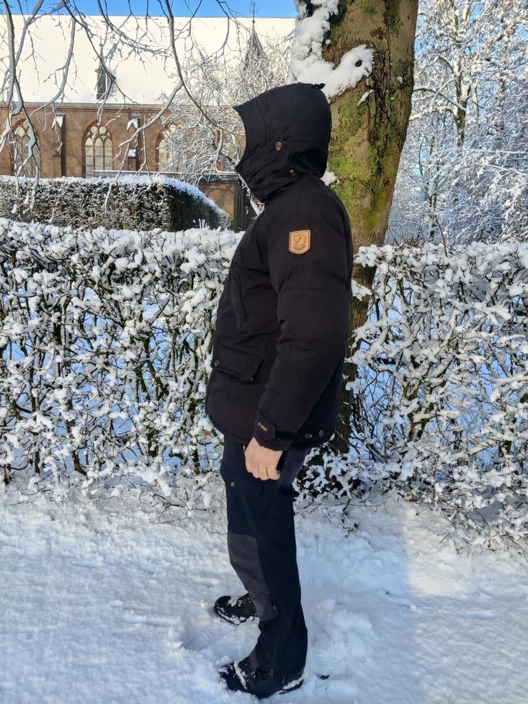Fjällräven down parka maat M, Ophalen of Verzenden, Zo goed als nieuw, Kleding