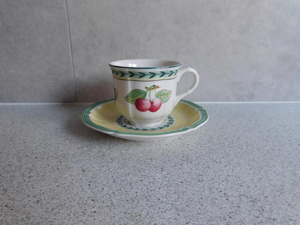 Kop en schotel Fleurance French Garden Villeroy & Boch, Huis en Inrichting, Keuken | Servies, Ophalen of Verzenden, Zo goed als nieuw