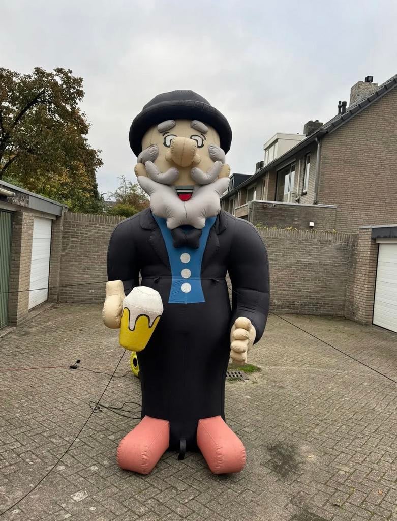 Abraham, Sarah, Poppen te huur omgeving eindhoven., Ophalen, Zo goed als nieuw, Abraham of Sarah