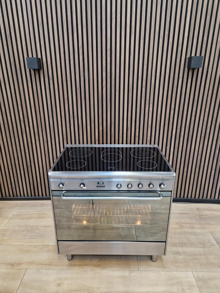 Luxe Rvs Smeg Fornuis keramisch 90 cm (Gratis bezorgen), 60 cm of meer, Keramisch, Ophalen of Verzenden, Zo goed als nieuw