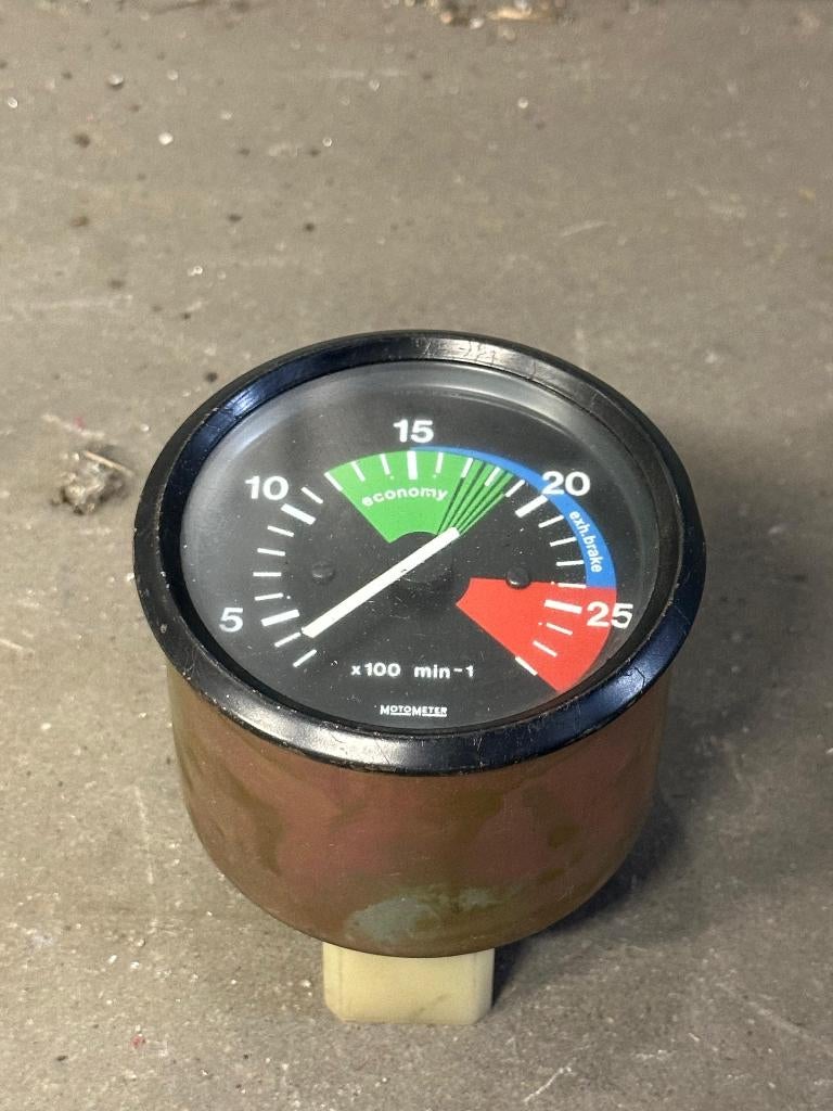 Goed werkende orginele Volvo RPM meter ALS NIEUW!, Ophalen of Verzenden, Nieuw, Volvo, Dashboard en Schakelaars