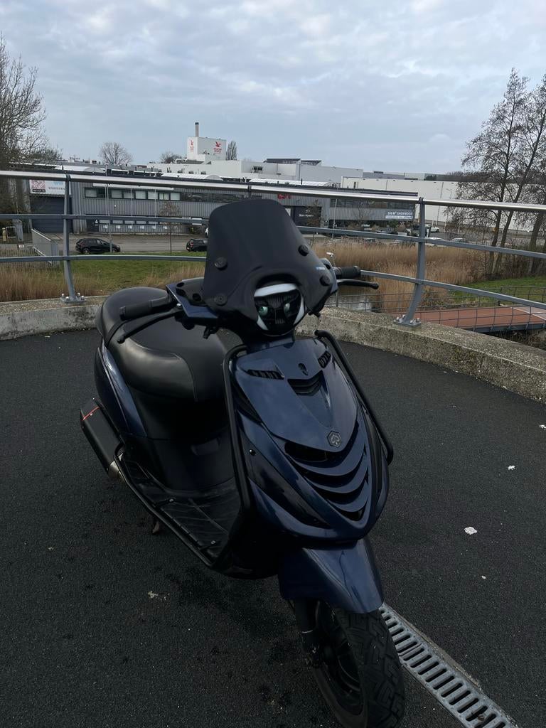 Piaggio Zip 4 Takt 50cc - Betrouwbare Scooter, Ophalen, Piaggio, Gebruikt, Benzine