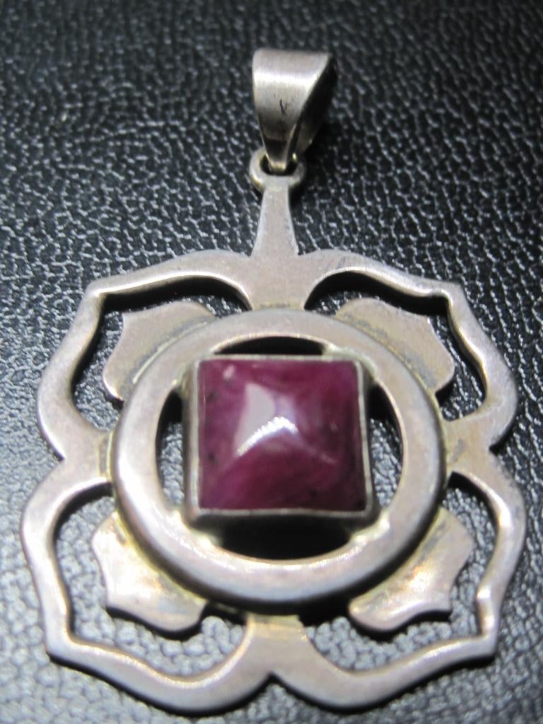 Antiek Lotus design robijn zilver hanger natuurlijke robijn, Ophalen, Zilver, Hanger, Met edelsteen