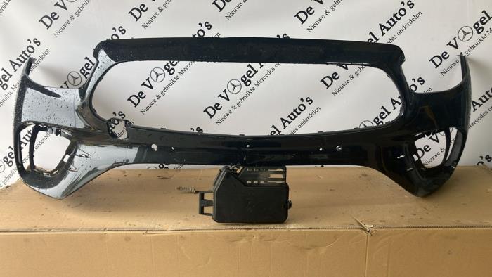 Voorbumper van een Mercedes E-Klasse, Gebruikt, -, Ophalen of Verzenden, Bumper