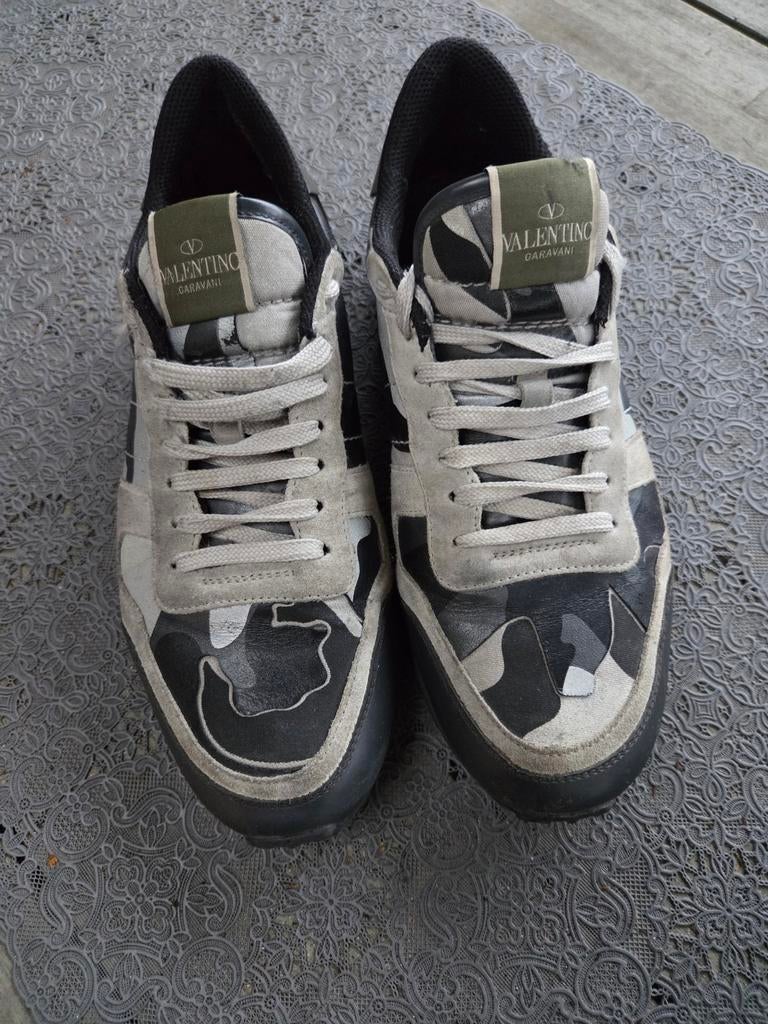 Valentino camouflage permanent grijs maat 42.5, Ophalen of Verzenden, Overige kleuren